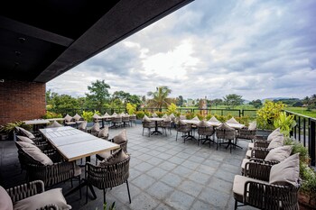 pride heritage hotel