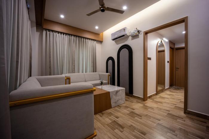 pride heritage hotel