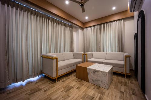 pride heritage hotel