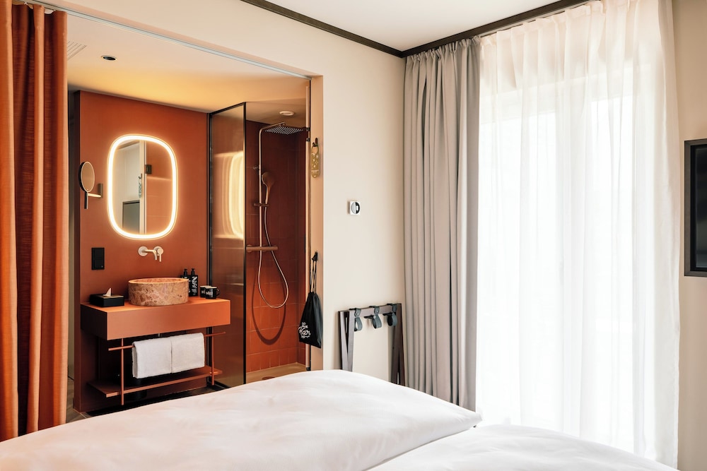 hotel schani city