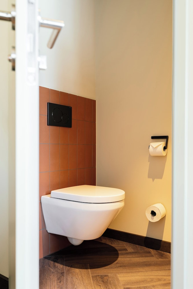 hotel schani city