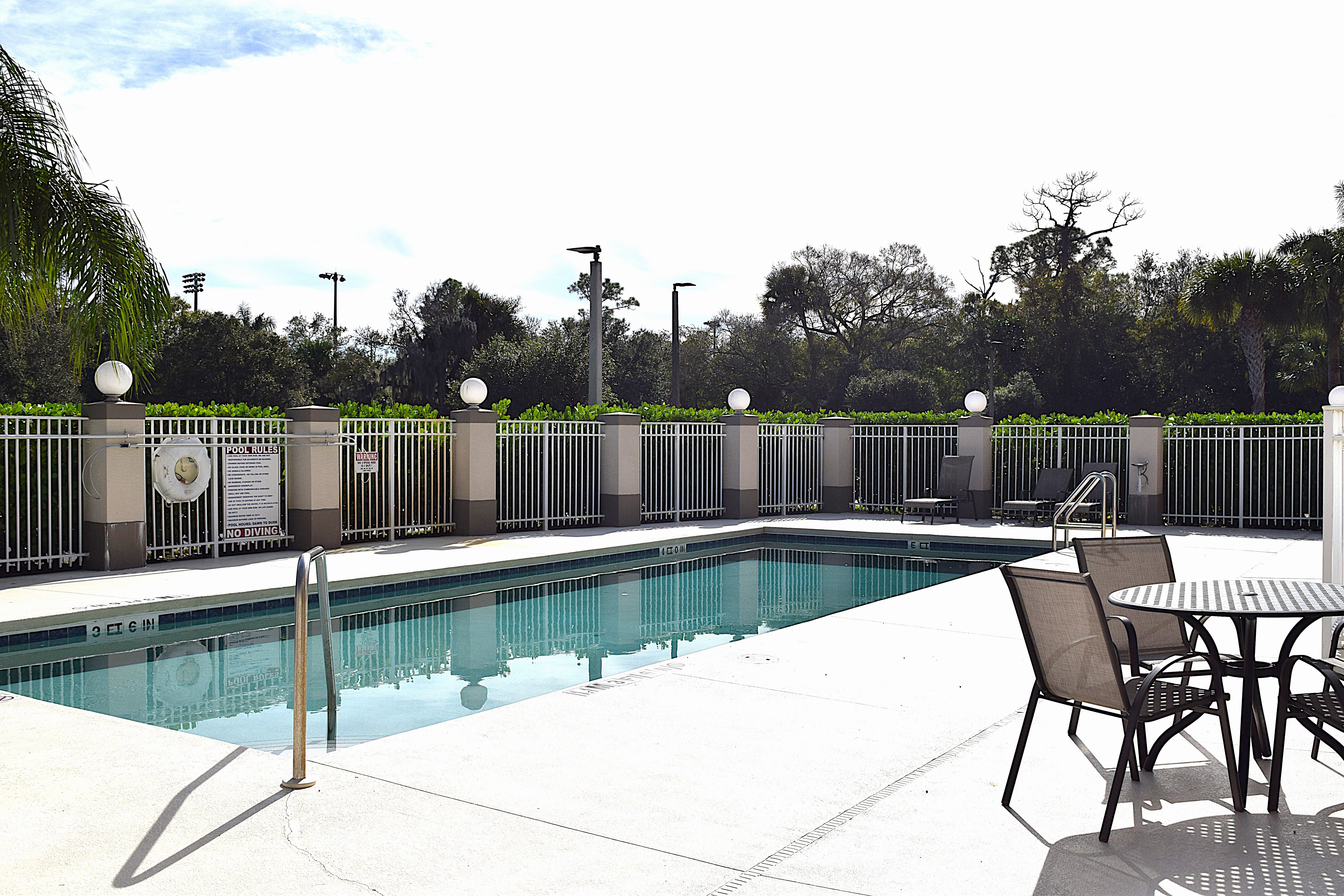 holiday inn express stuart by ihg