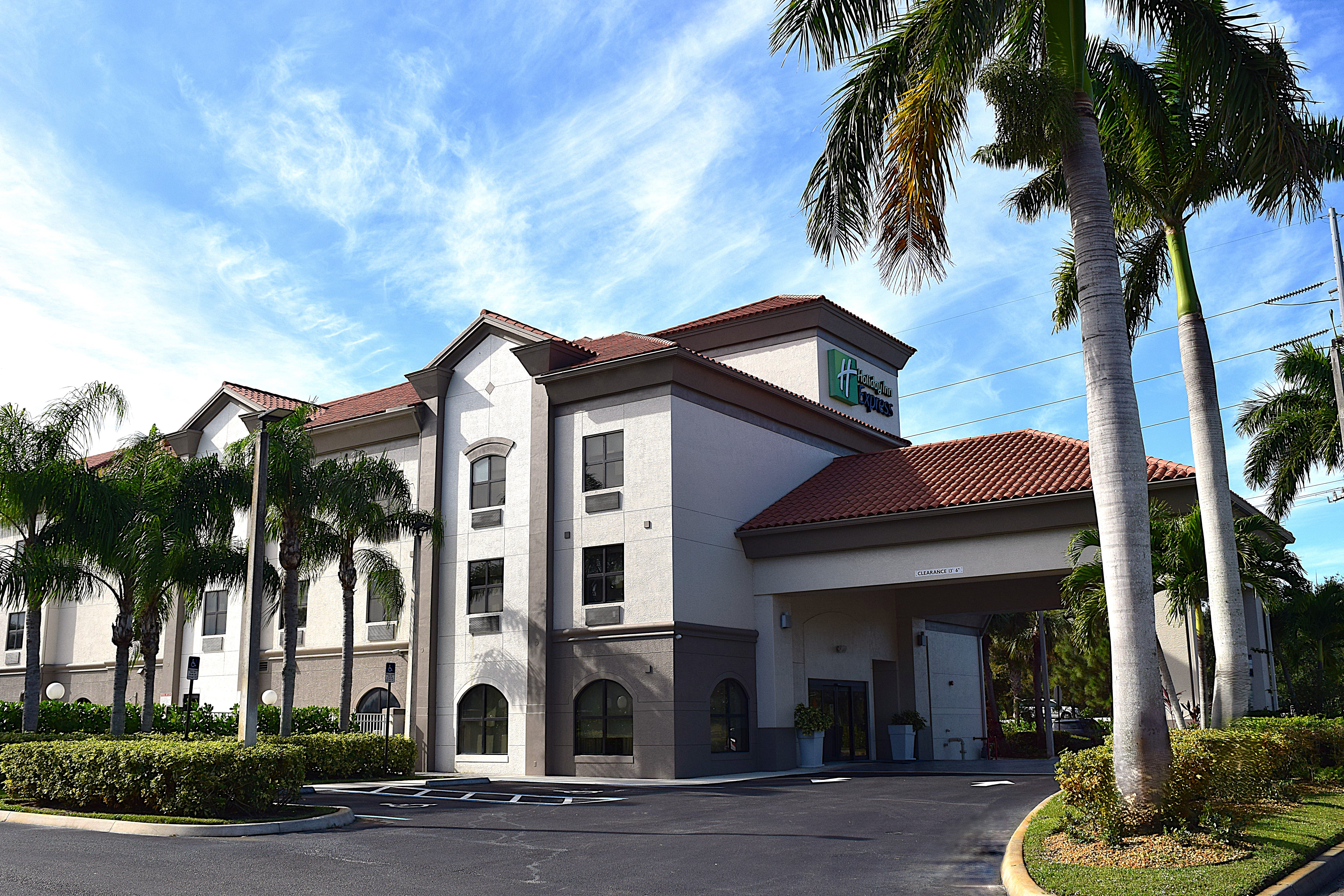 holiday inn express stuart by ihg
