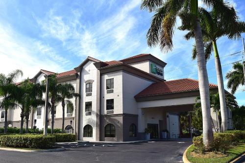 holiday inn express stuart by ihg