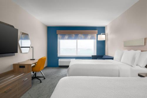 holiday inn express and suites dfw airport southwest euless