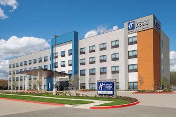 holiday inn express and suites dfw airport southwest euless