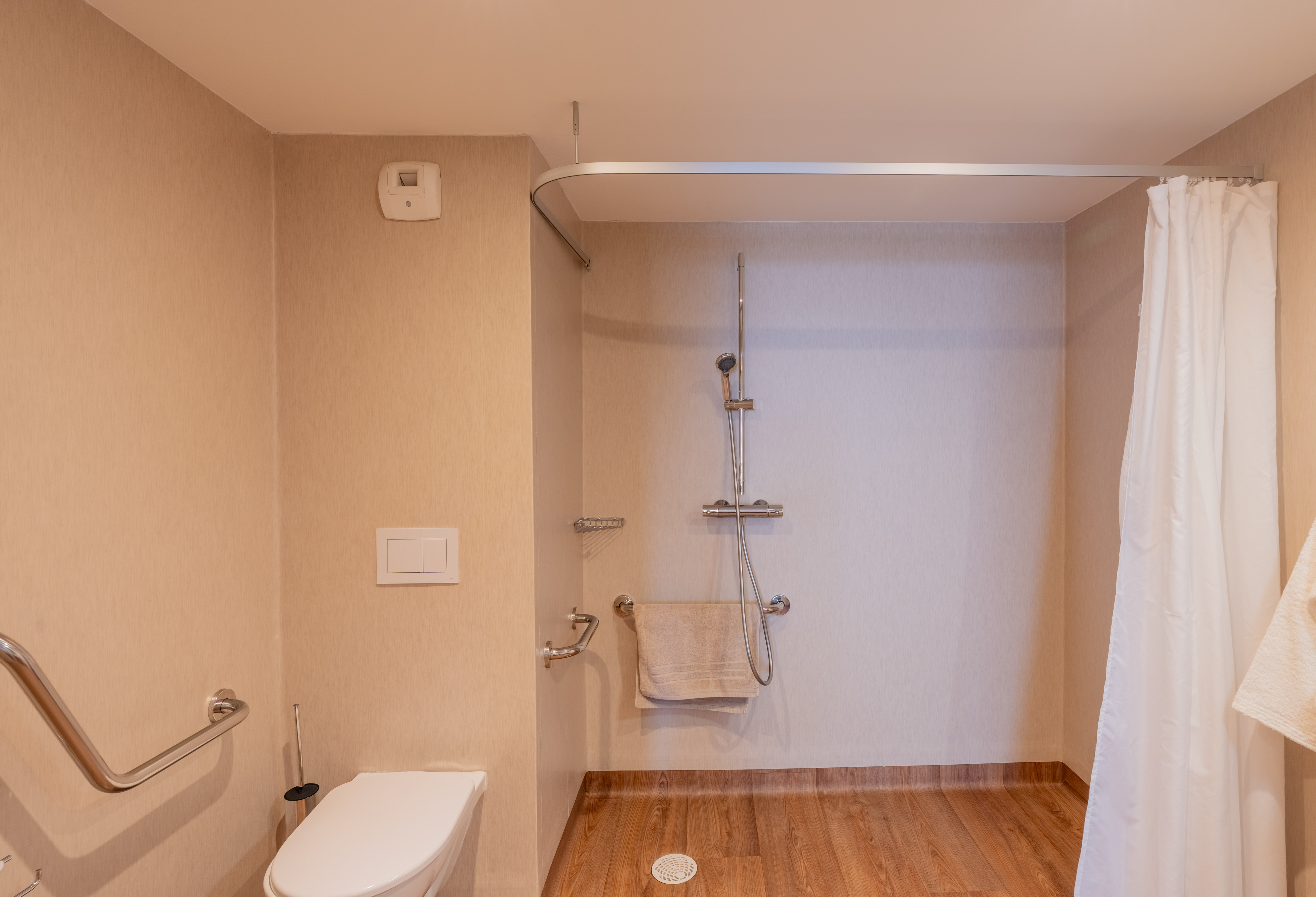 quality suites valenciennes