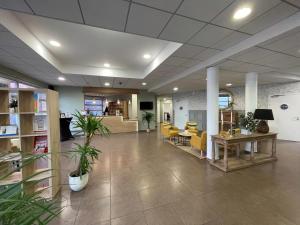 quality suites valenciennes
