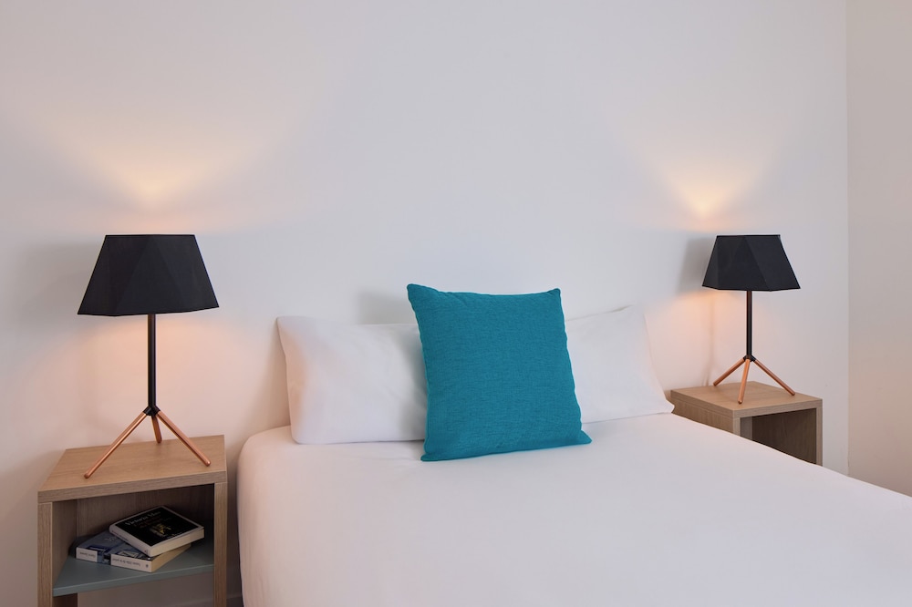 quality suites orleans sud zenith