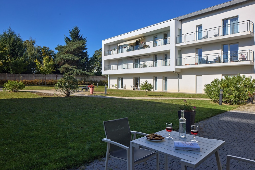 quality suites orleans sud zenith