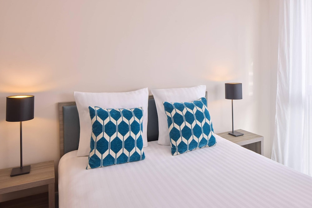 quality suites morangis orly