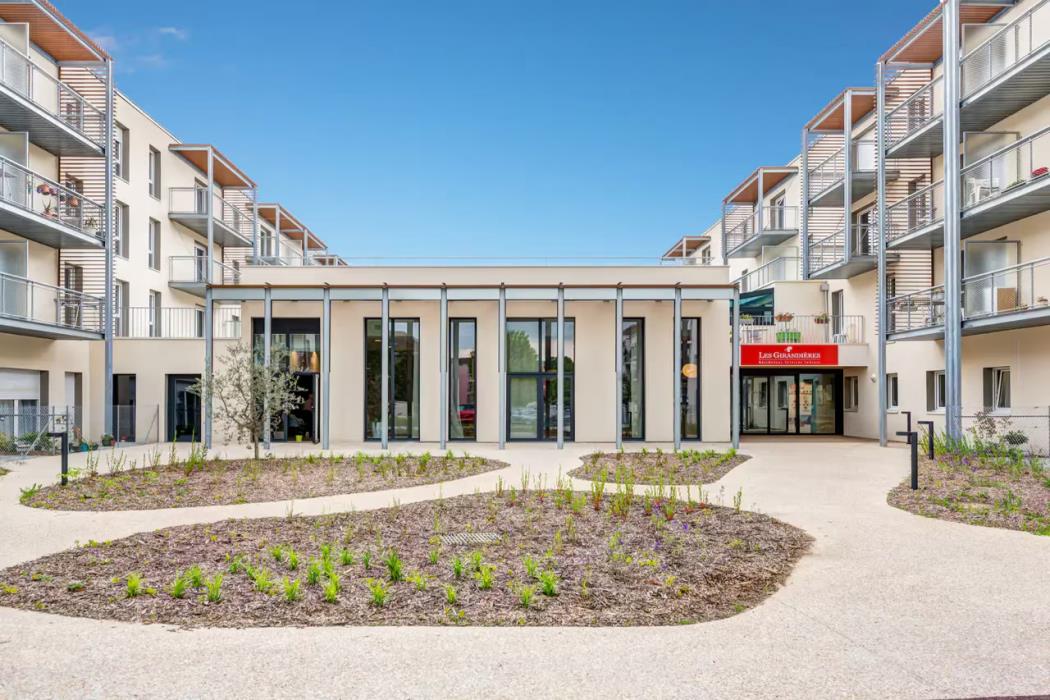 quality suites morangis orly