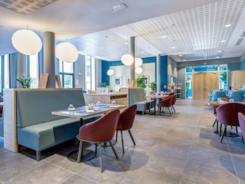 quality suites morangis orly