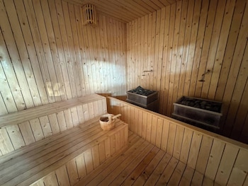 paradise resorts and sauna