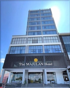 the majulan hotel