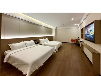 The Majulan Hotel,,3 star
