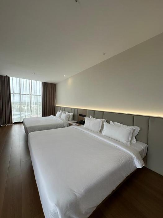 the majulan hotel