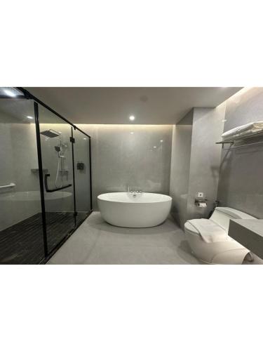 the majulan hotel