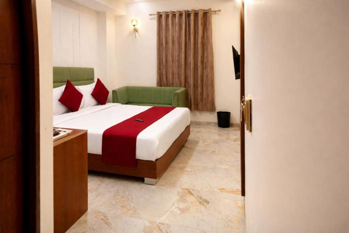 acuotel inn minakshi