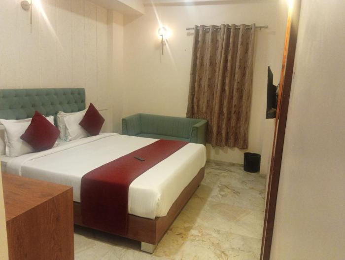 acuotel inn minakshi