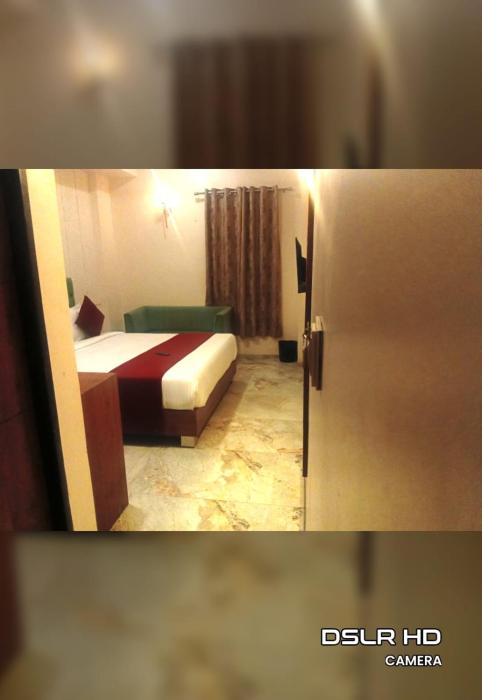 acuotel inn minakshi