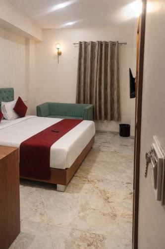 acuotel inn minakshi