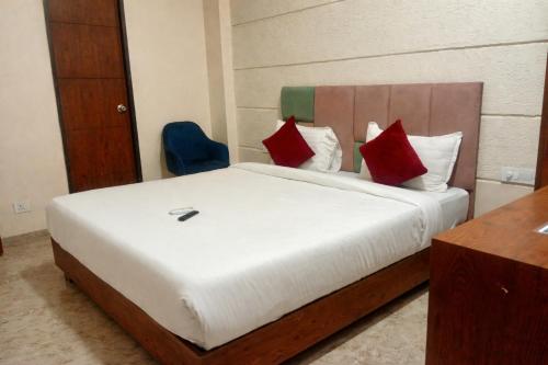 acuotel inn minakshi