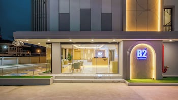 b2 nakhon pathom premier hotel