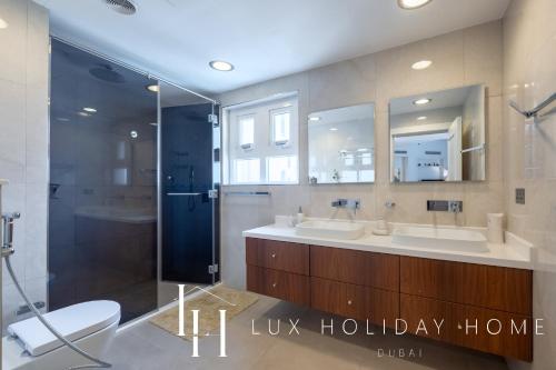 lux the shoreline sea view suite