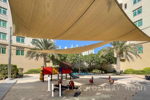 lux the shoreline sea view suite