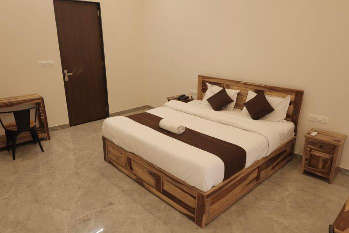 hotel yaduraj by salasar hospitality