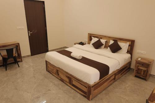 hotel yaduraj by salasar hospitality