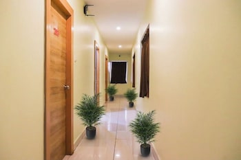 Sri Subhamasthu Grand,,2 star