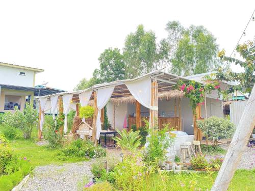 nai suan phan resort