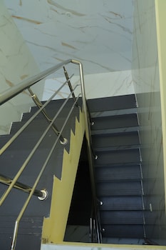 Rr Residency Ranipet,,3 star