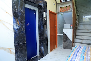 Rr Residency Ranipet,,3 star