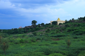 rr residency ranipet