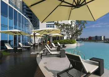 Uh Flat Hotels & Resorts,,3 star