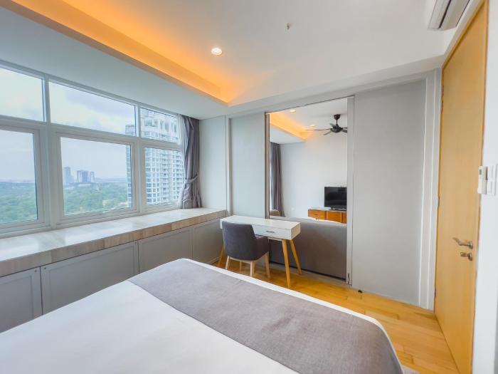 uh flat hotels and resorts