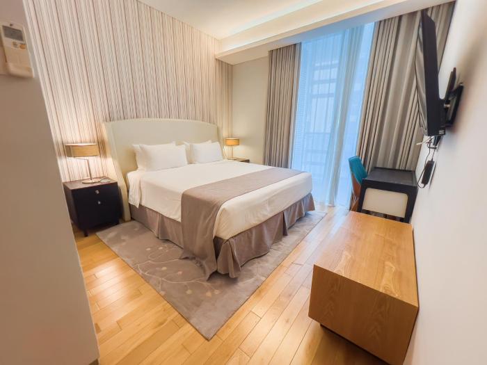 uh flat hotels and resorts