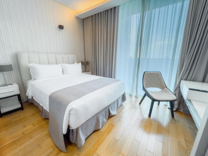 uh flat hotels and resorts