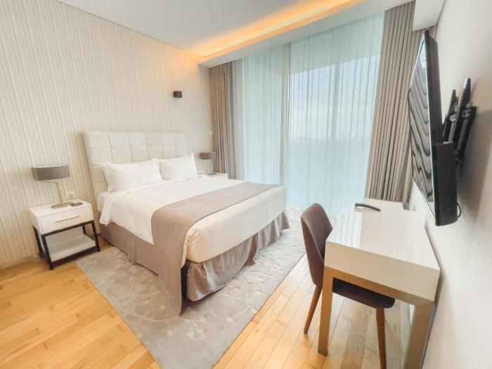 uh flat hotels and resorts