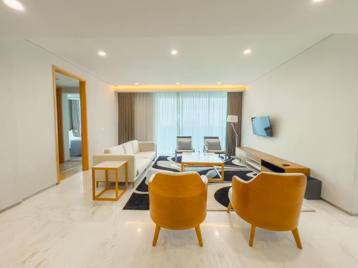 uh flat hotels and resorts