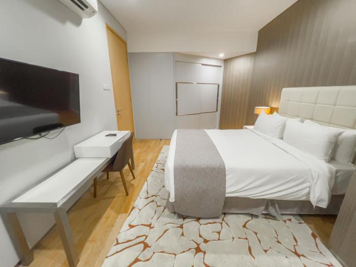 uh flat hotels and resorts