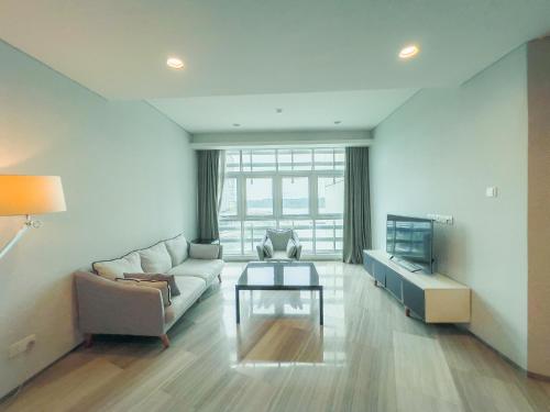 uh flat hotels and resorts