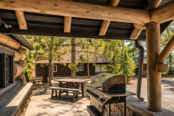 the hideaway big bear