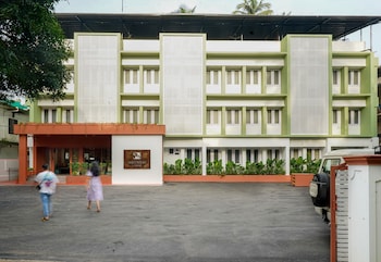 sreenivas lodge by copperfolia