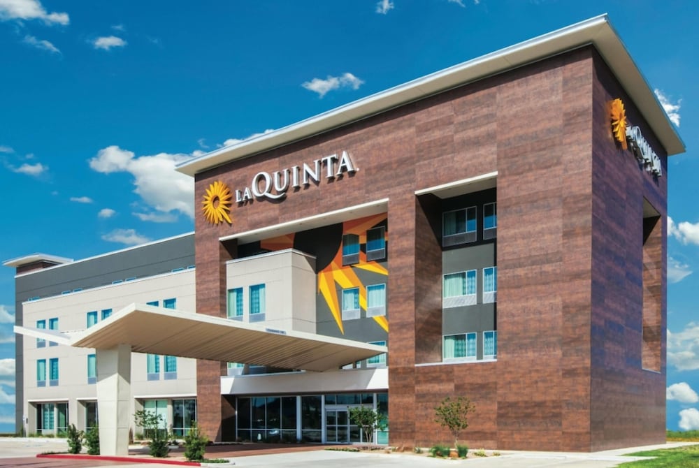la quinta inn and suites by wyndham athens