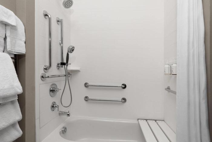 la quinta inn and suites by wyndham athens