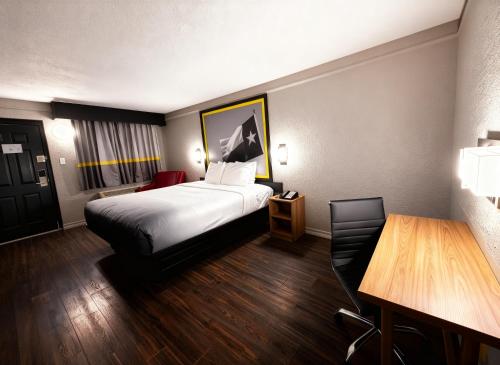 super 8 by wyndham nacogdoches near university
